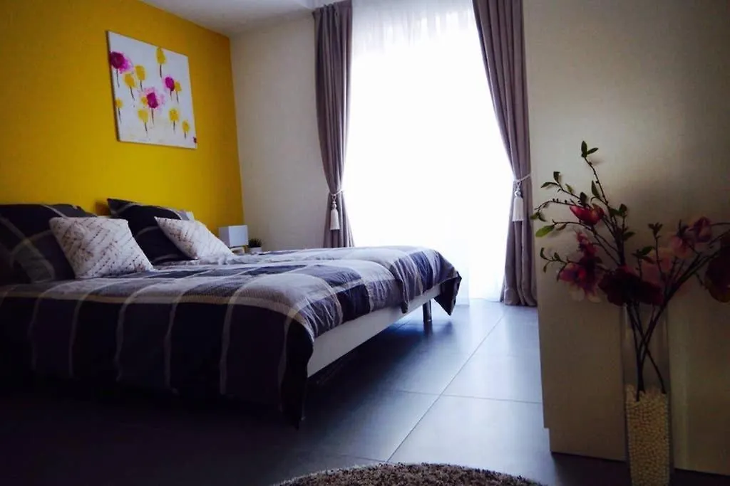 Superb Southfacing Apartment In The Heart Of St.Julians Saint Julian's